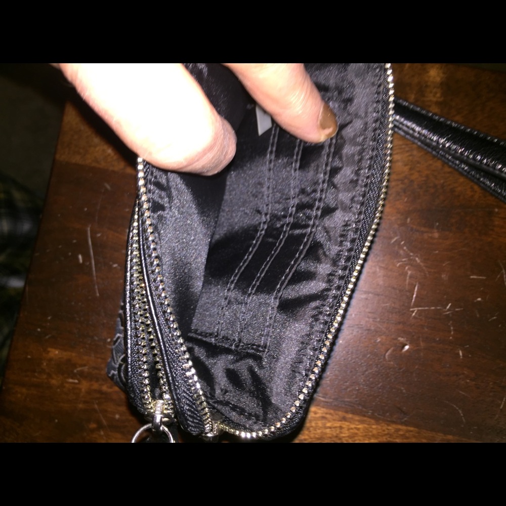 Coach wristlet - Picture 4 of 6